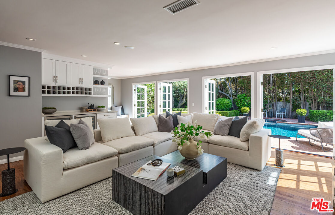 MLS #25533423 image #8