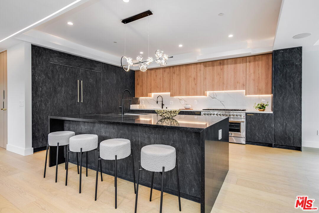 MLS #25533513 image #11