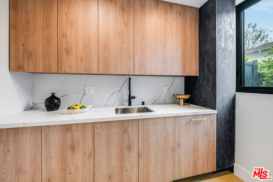 MLS #25533513 image #13