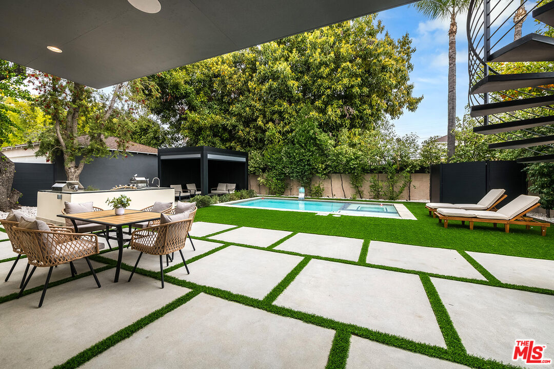 MLS #25533513 image #21