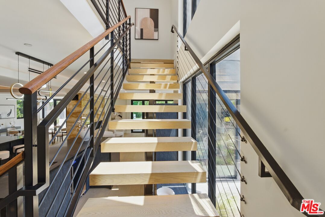 MLS #25533513 image #27