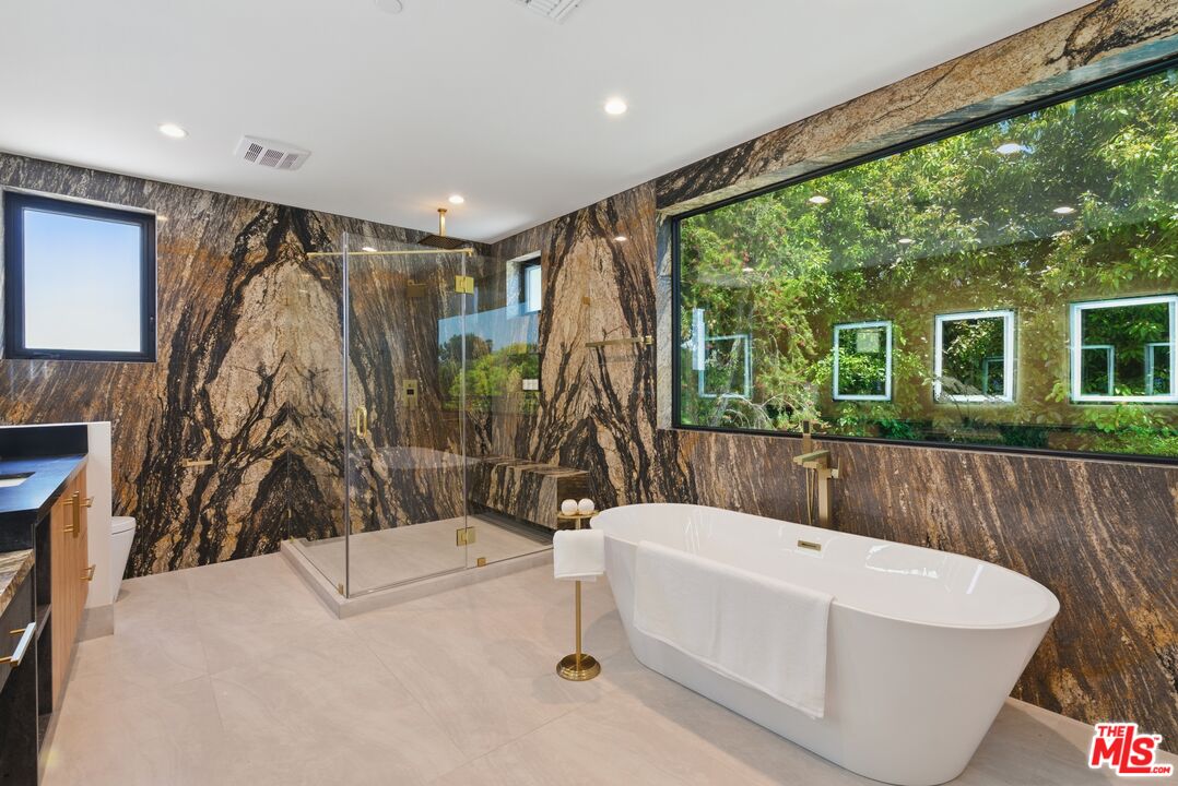 MLS #25533513 image #35