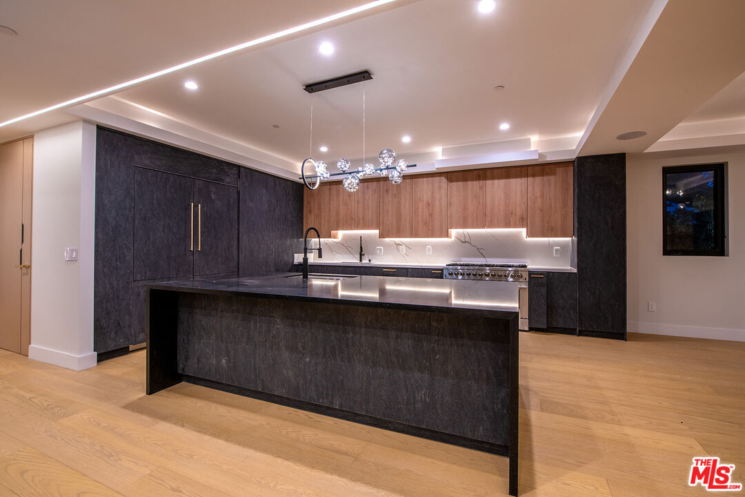 MLS #25533513 image #60