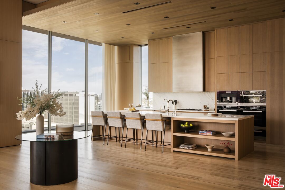 MLS #25533659 image #9