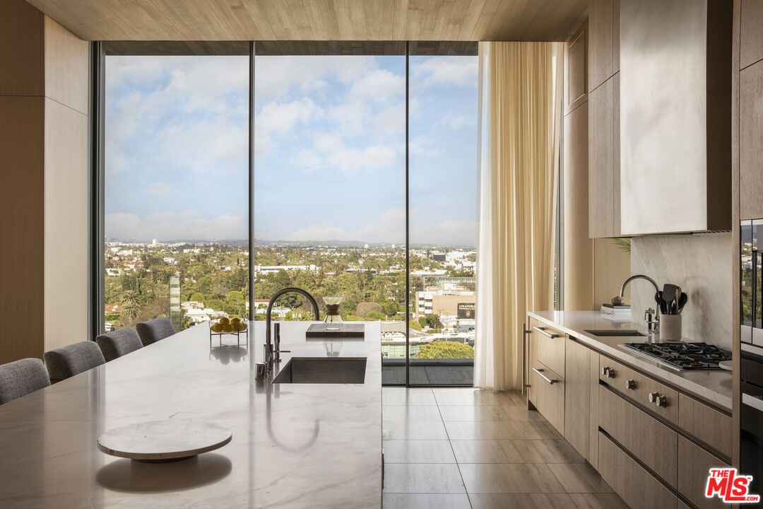 MLS #25533659 image #13