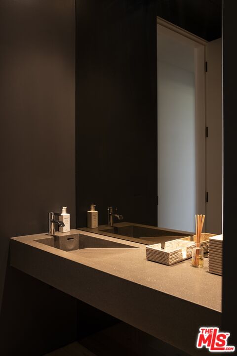 MLS #25533659 image #33