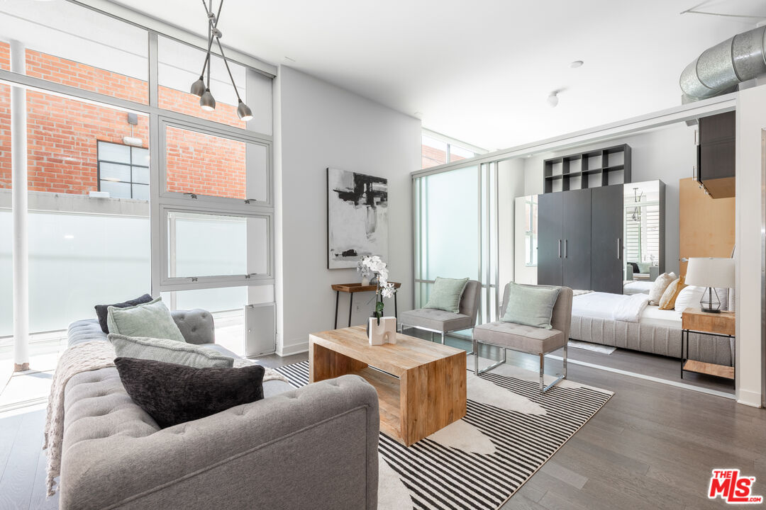 MLS #25533703 image #13