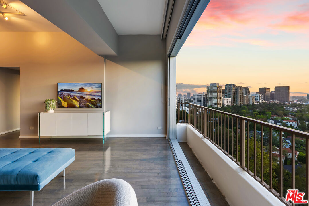 MLS #25533801 image #1