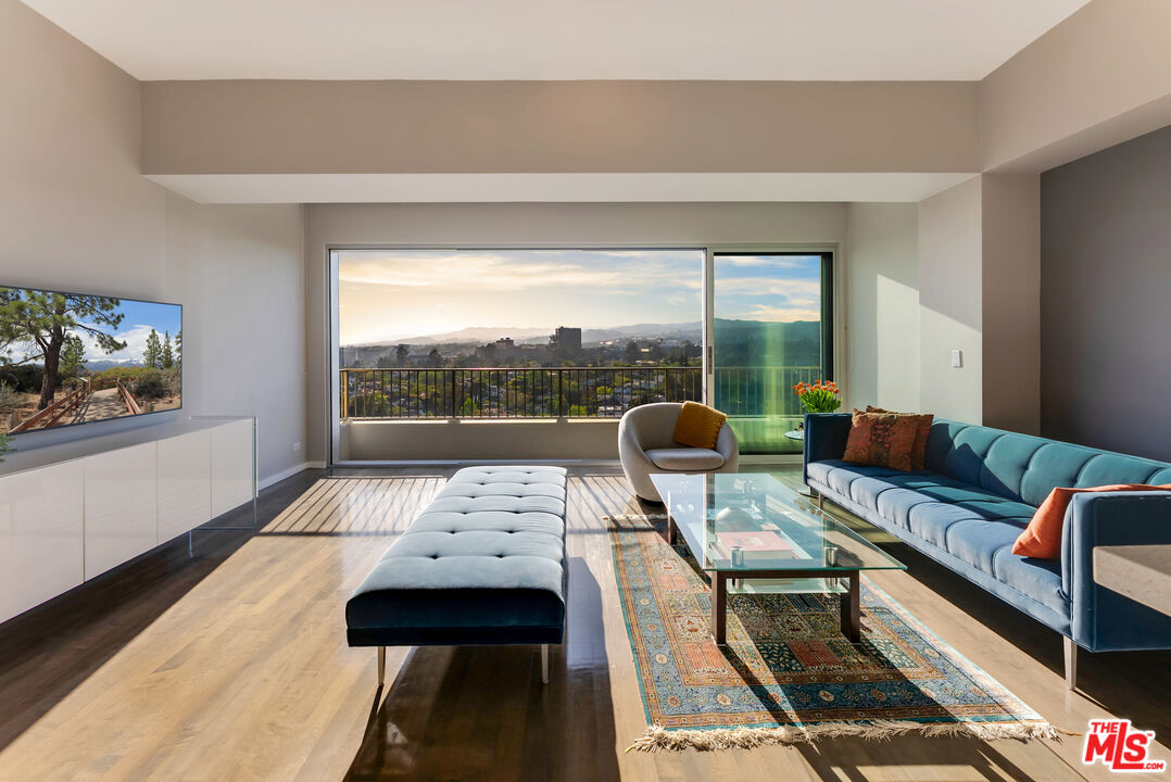 MLS #25533801 image #0