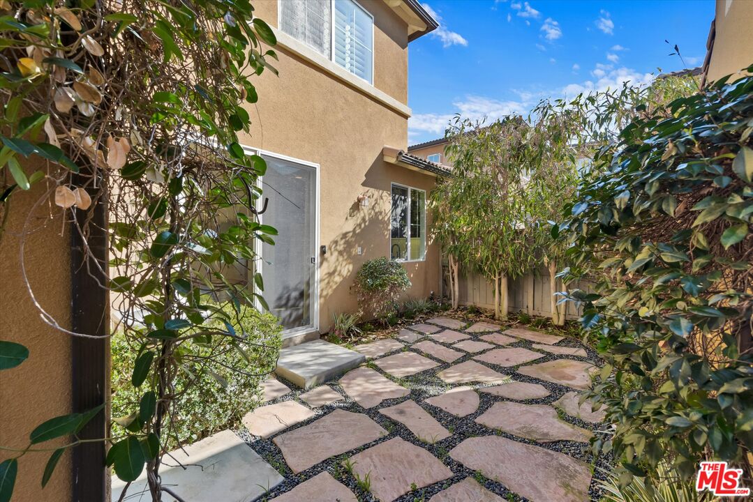 MLS #25533941 image #17