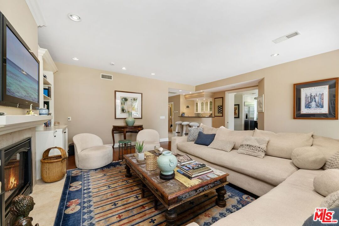 MLS #25533947 image #14