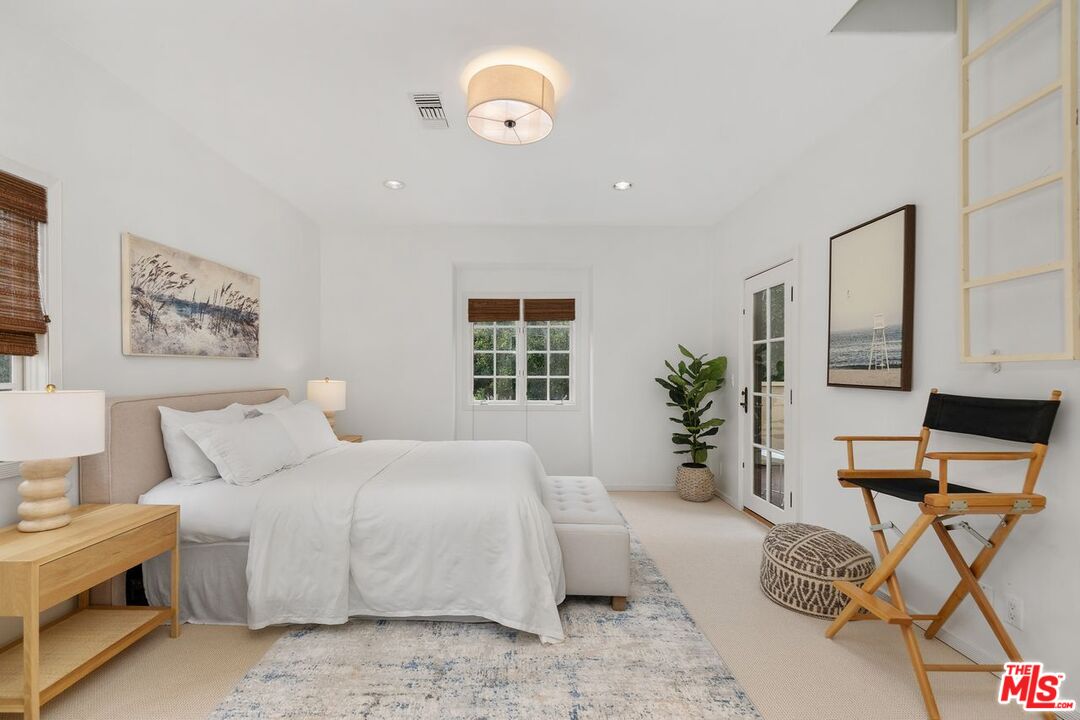 MLS #25533947 image #21