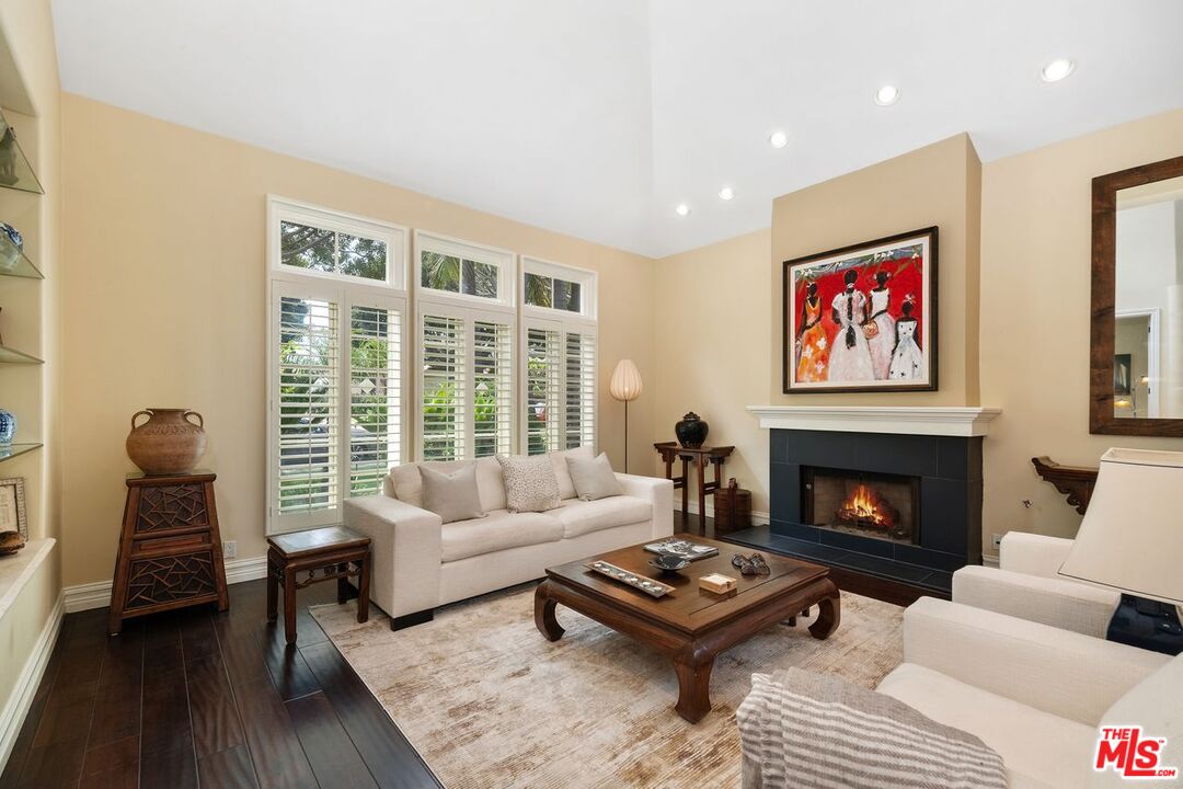 MLS #25533947 image #3