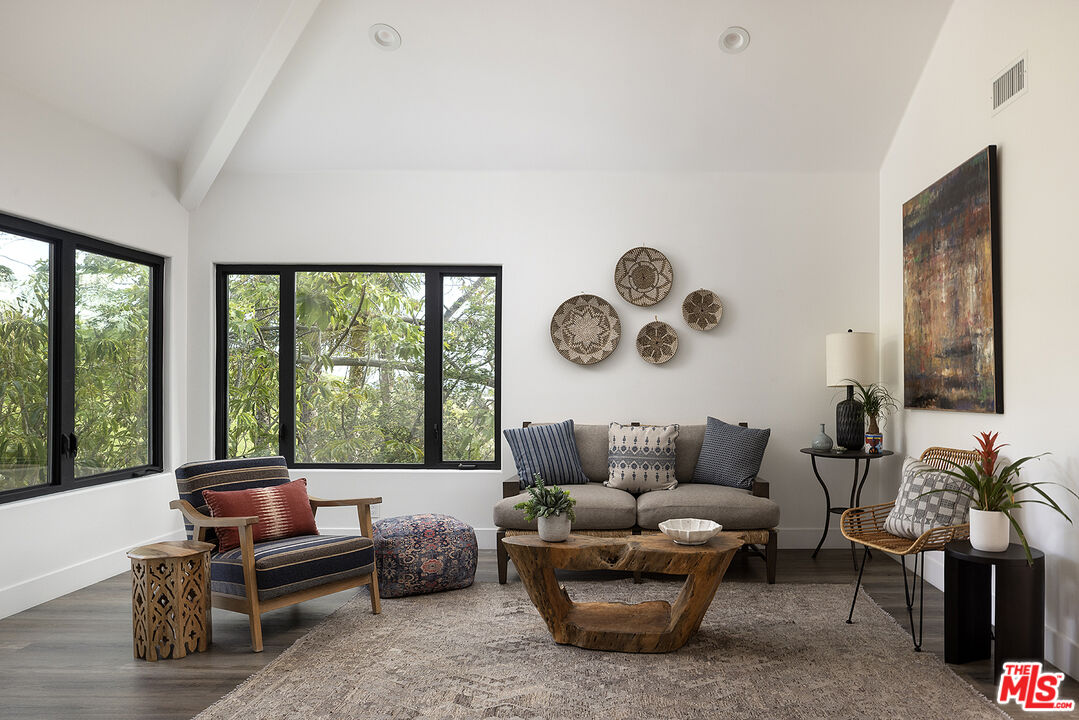 MLS #25534163 image #20