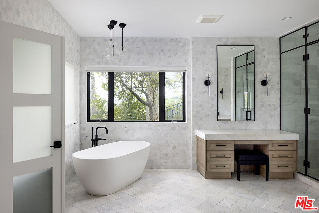 MLS #25534163 image #29