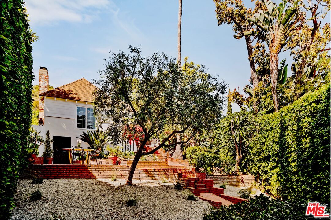 MLS #25534593 image #15