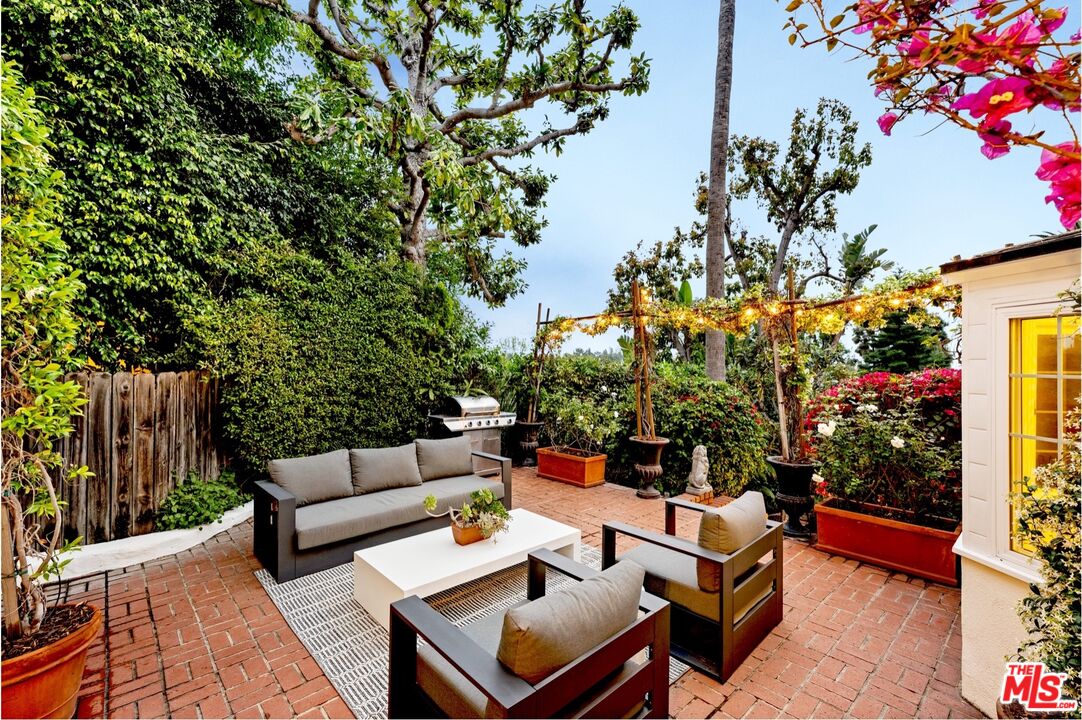 MLS #25534593 image #2