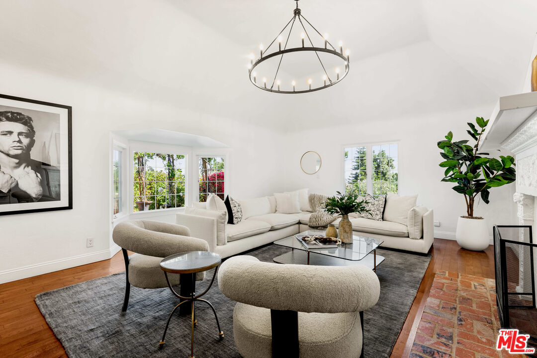 MLS #25534593 image #3