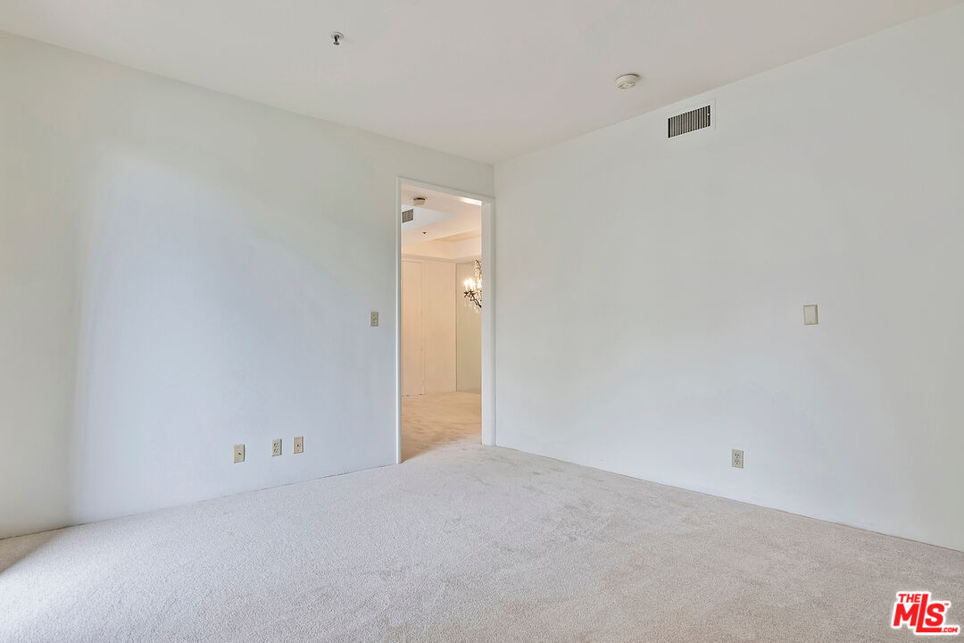 MLS #25534789 image #26