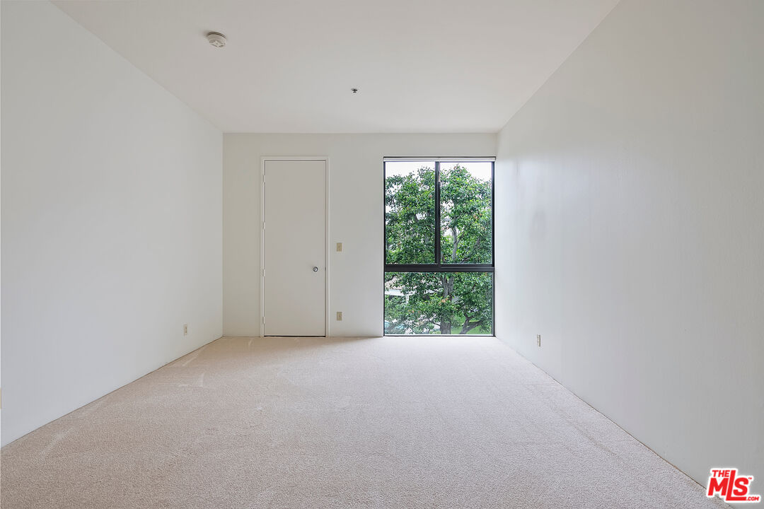 MLS #25534789 image #36