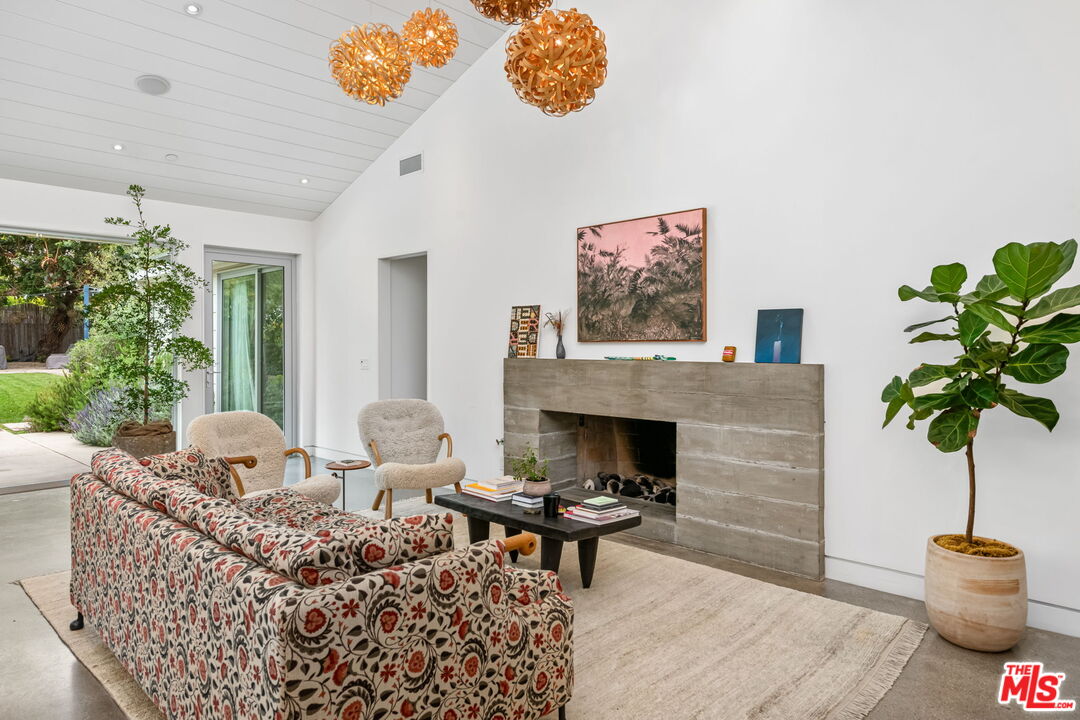 MLS #25534939 image #13