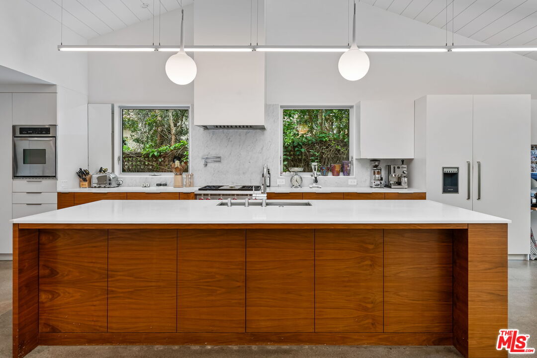 MLS #25534939 image #15