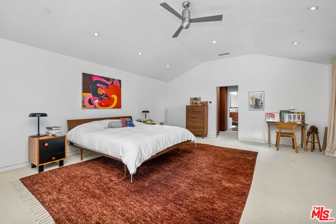 MLS #25534939 image #20