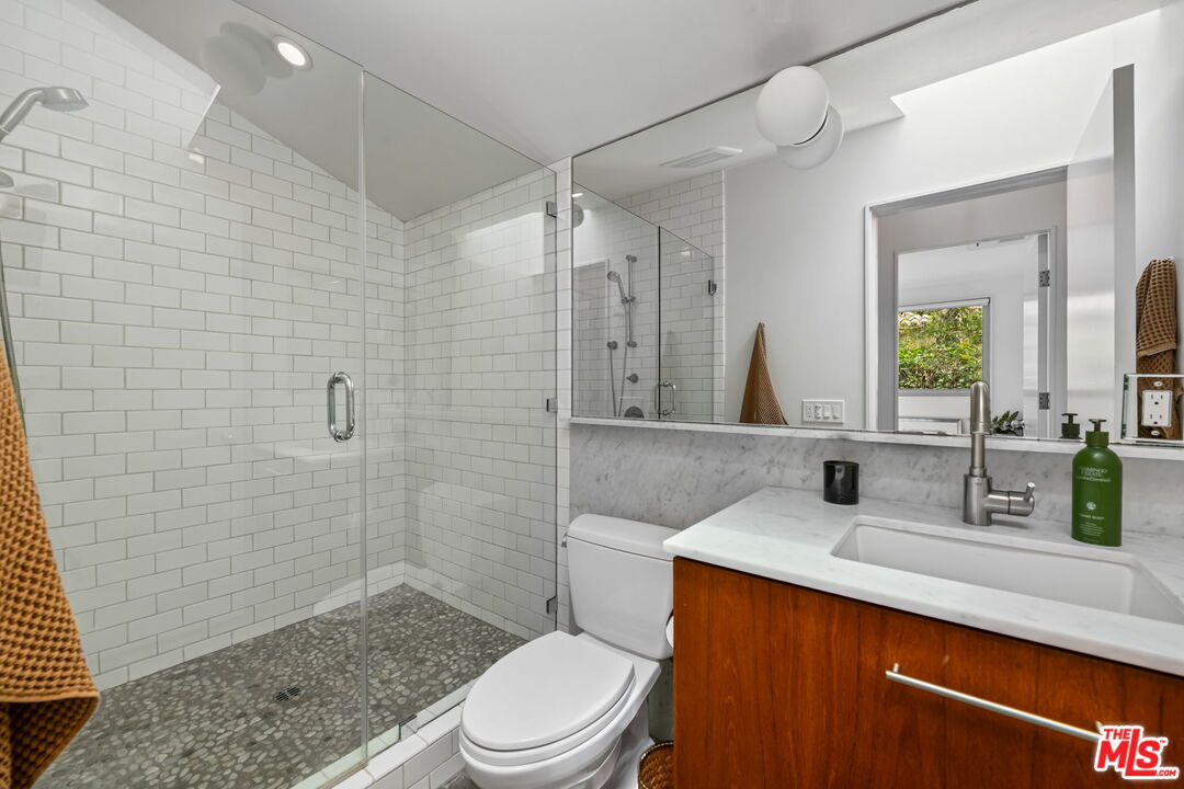 MLS #25534939 image #33