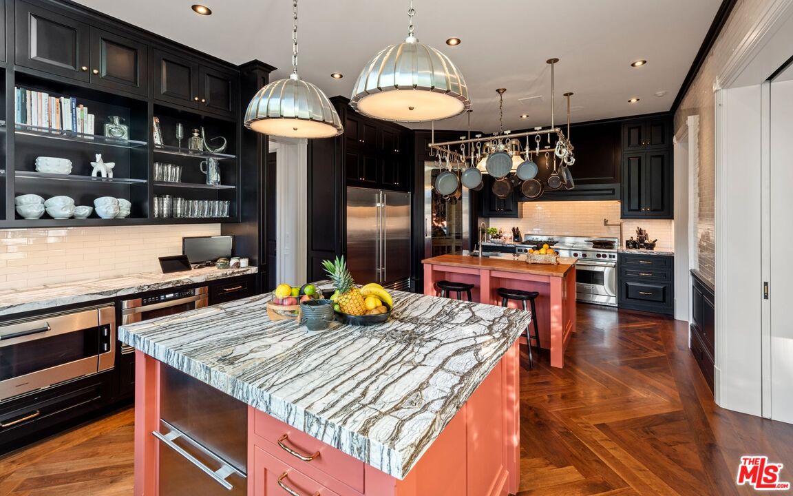 MLS #25535165 image #17