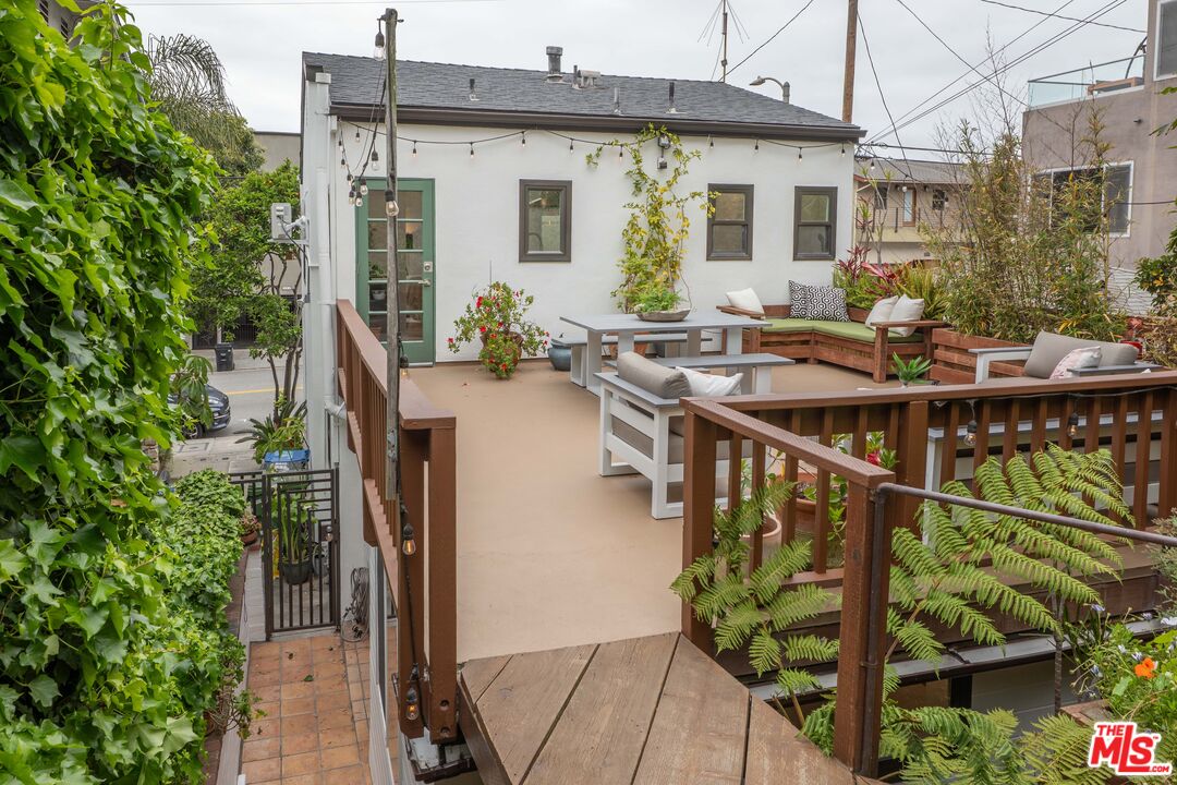 MLS #25535275 image #15