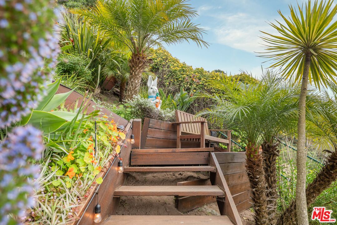 MLS #25535275 image #16