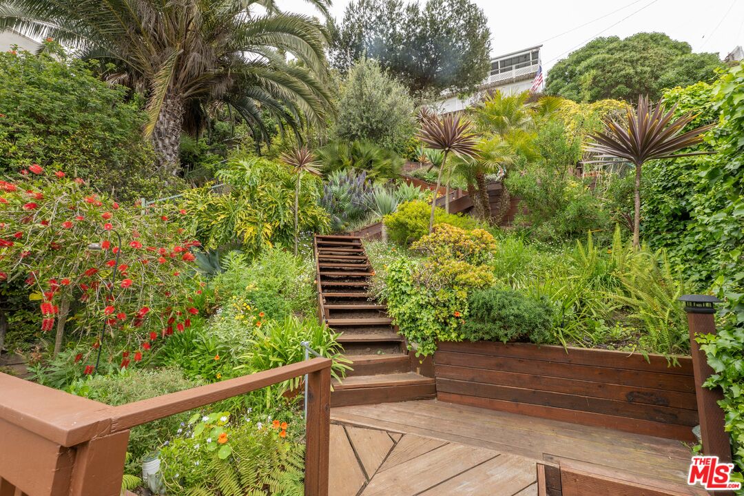 MLS #25535275 image #17