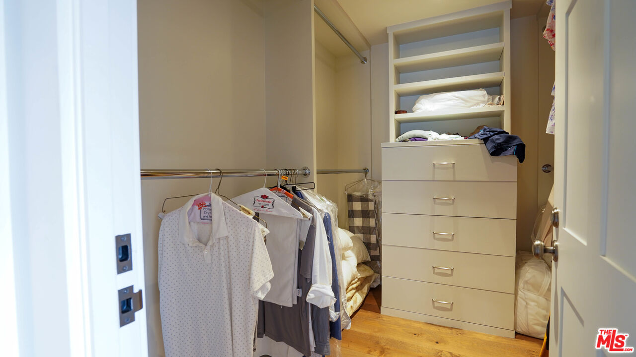 MLS #25535957 image #18