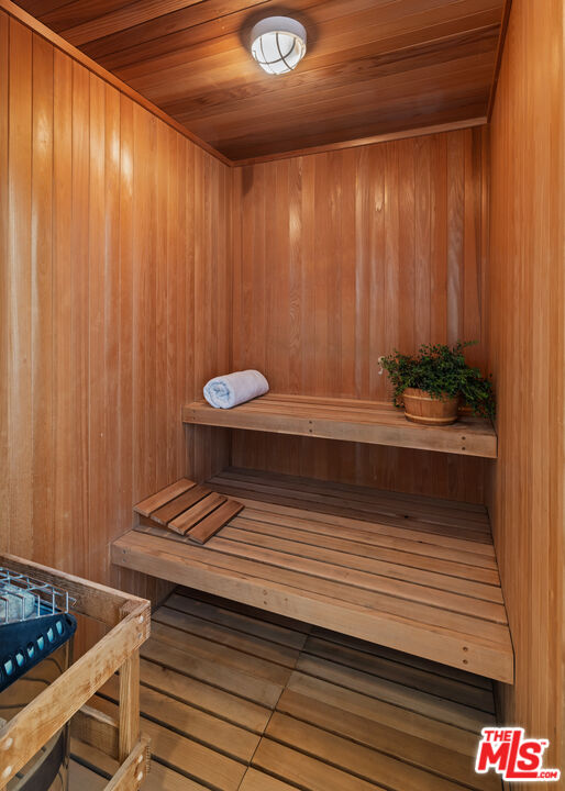 MLS #25536069 image #17