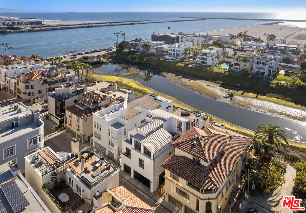 MLS #25536069 image #1