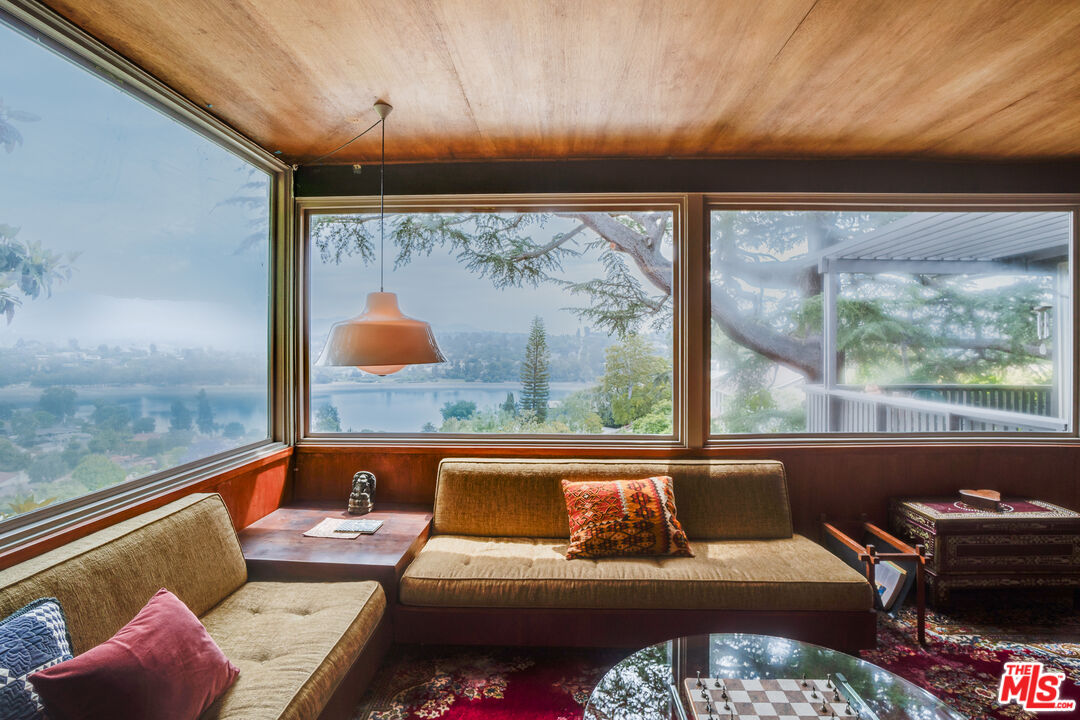 MLS #25536097 image #19