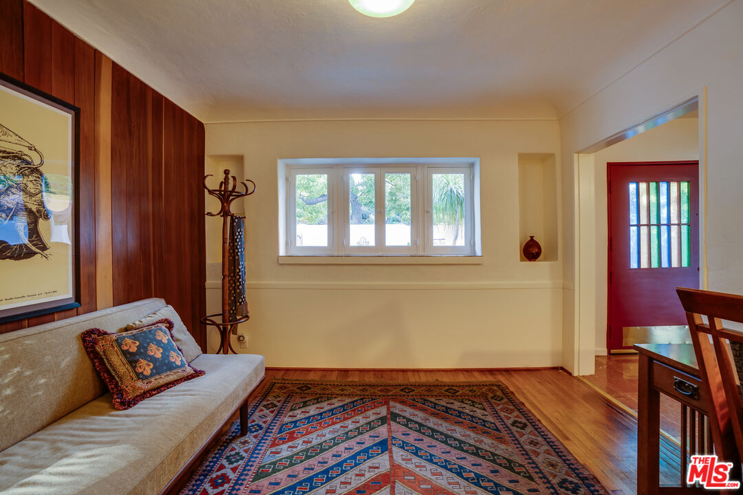 MLS #25536097 image #21