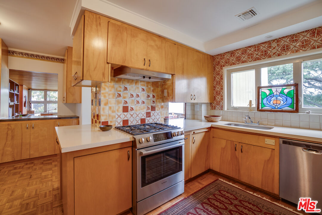 MLS #25536097 image #26