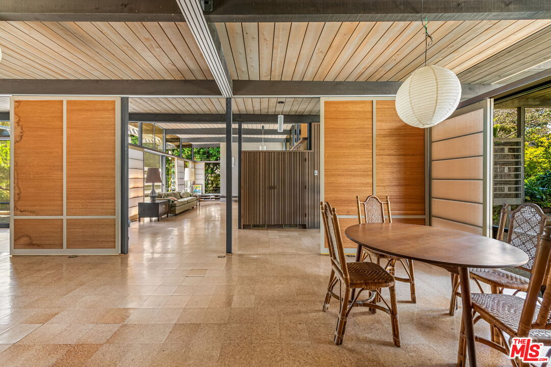 MLS #25536217 image #14