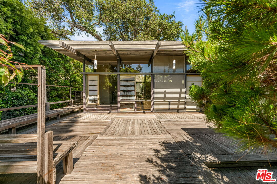 MLS #25536217 image #33