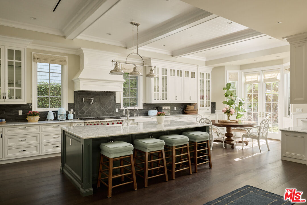 MLS #25536413 image #10