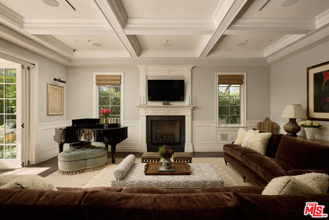 MLS #25536413 image #13