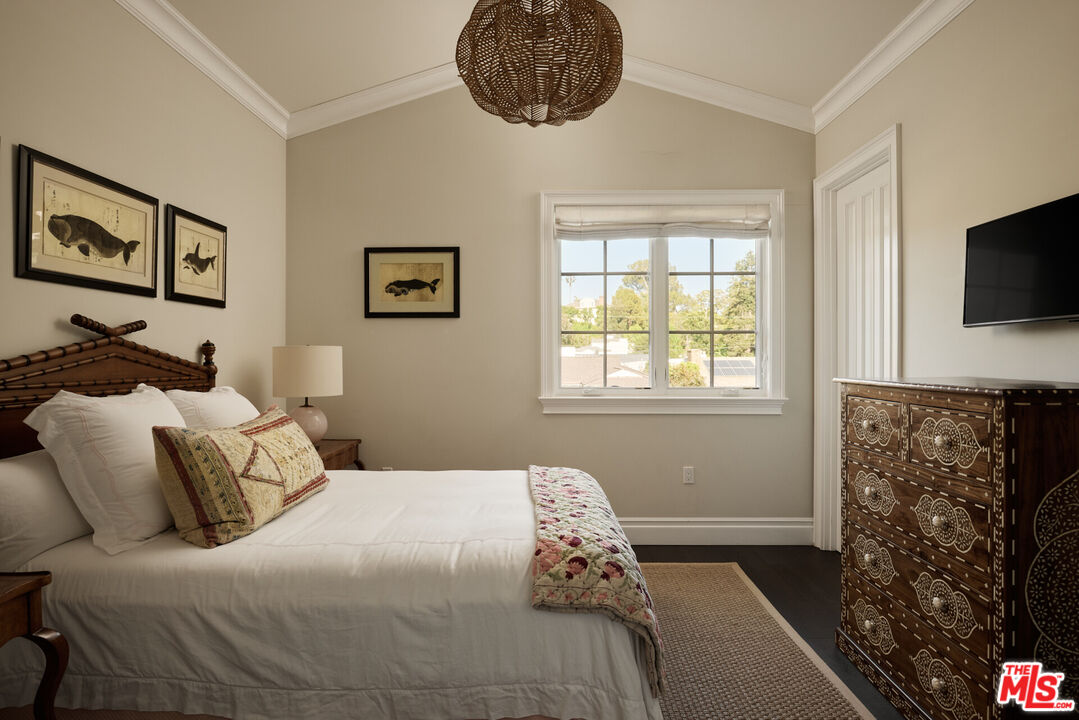 MLS #25536413 image #23