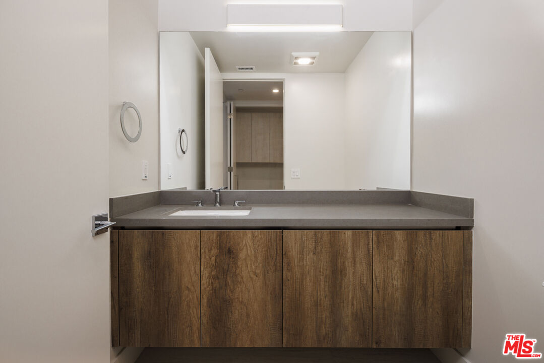 MLS #25536431 image #8