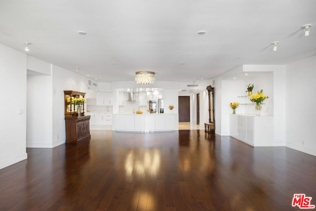 MLS #25536435 image #5