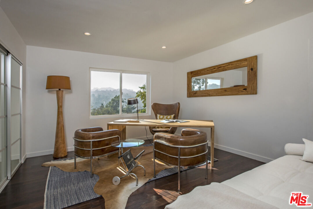 MLS #25536663 image #18