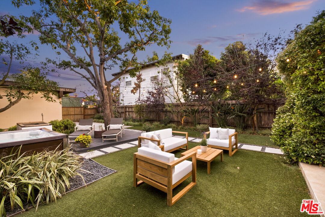 MLS #25536699 image #2