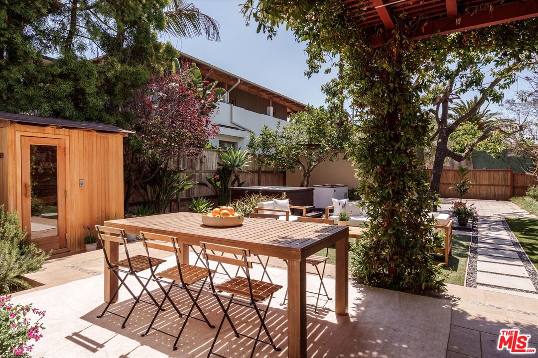 MLS #25536699 image #30