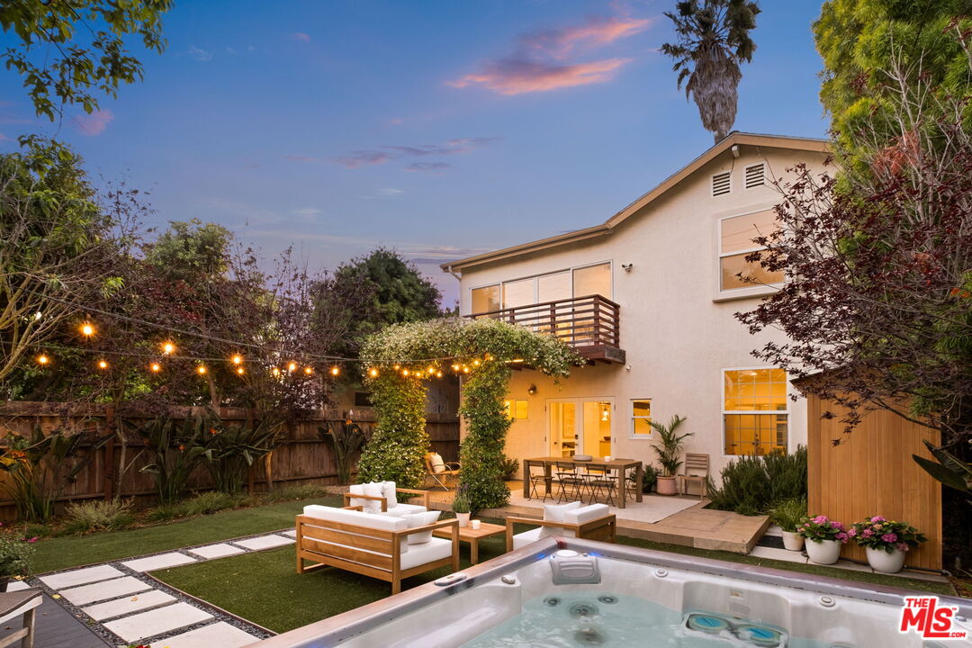 MLS #25536699 image #0