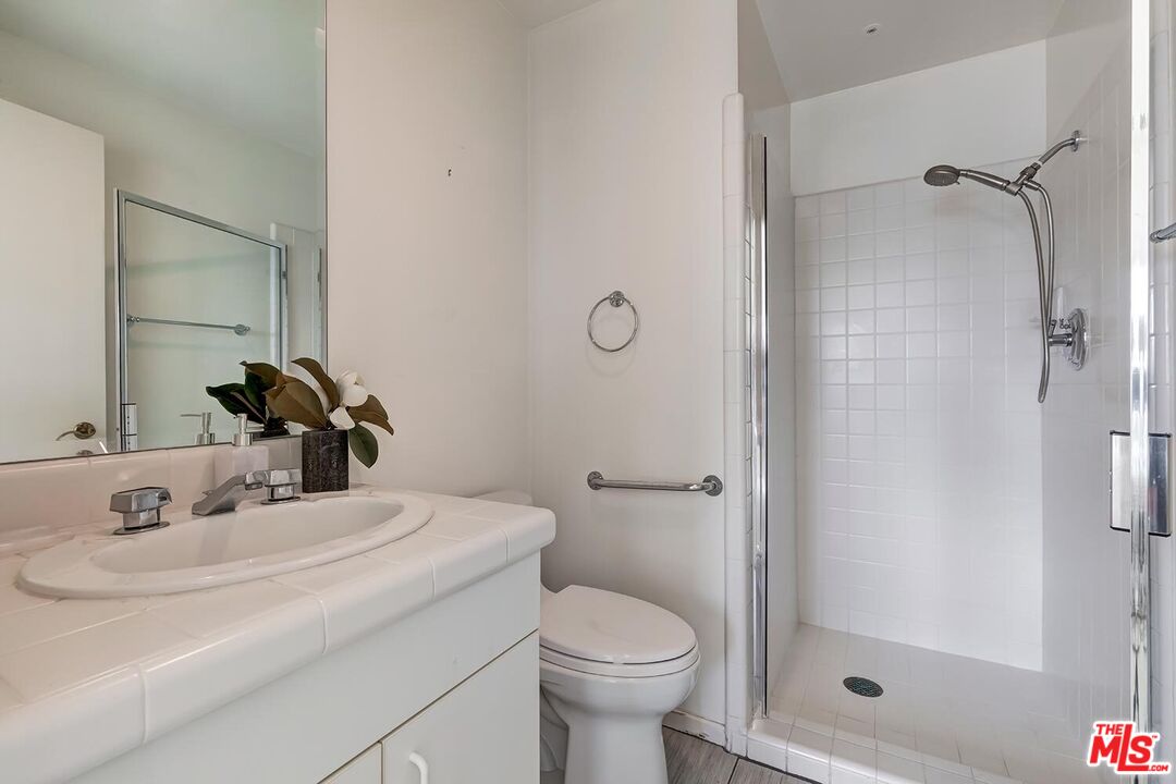 MLS #25536761 image #11